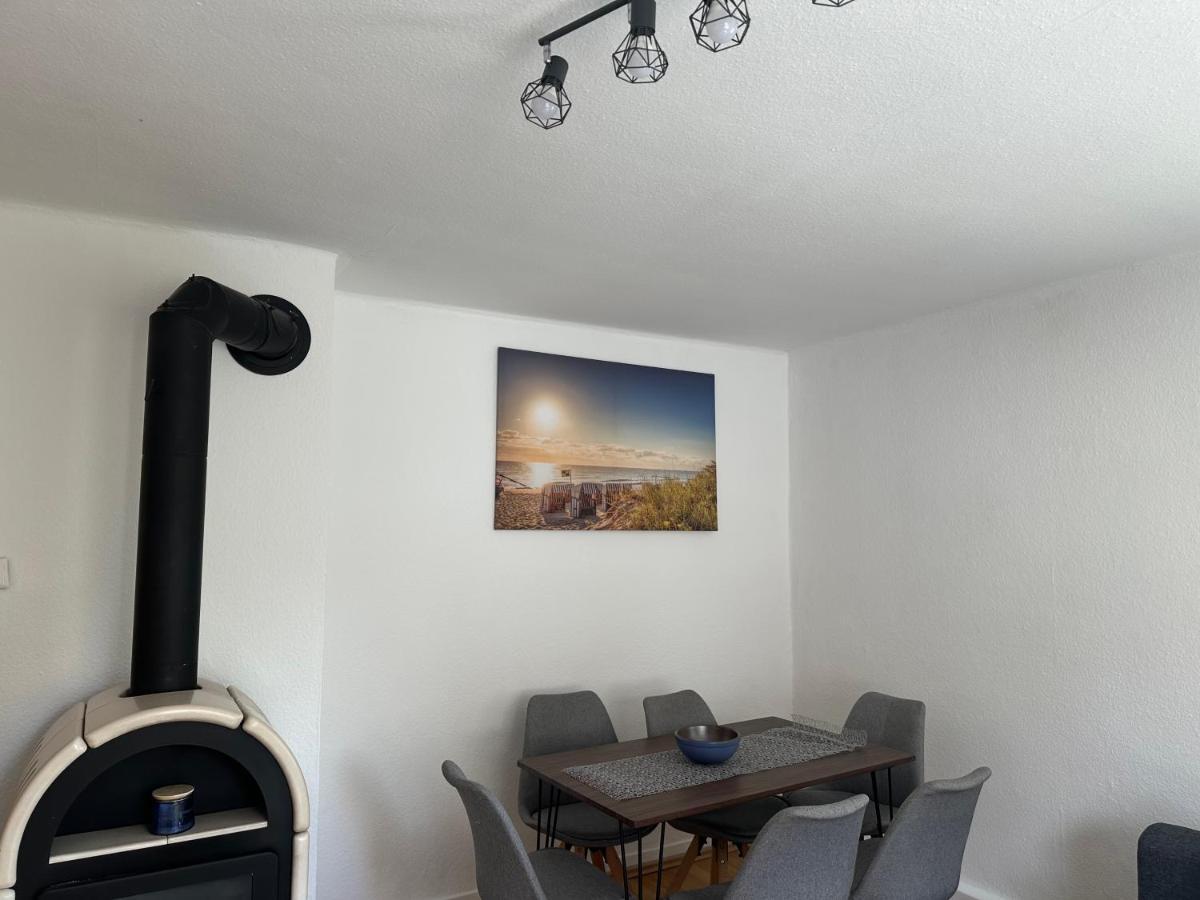 Ferienwohnung Zentral In Stadt- Und Bodenseenahe Friedrichshafen Ngoại thất bức ảnh